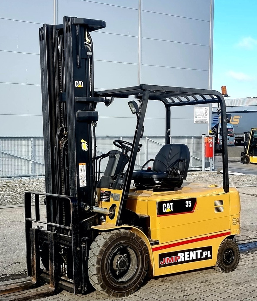 CAT EP 35 K PAC - Elektrostapler: das Bild 2 CAT EP 35 K PAC - Elektrostapler: das Bild 2