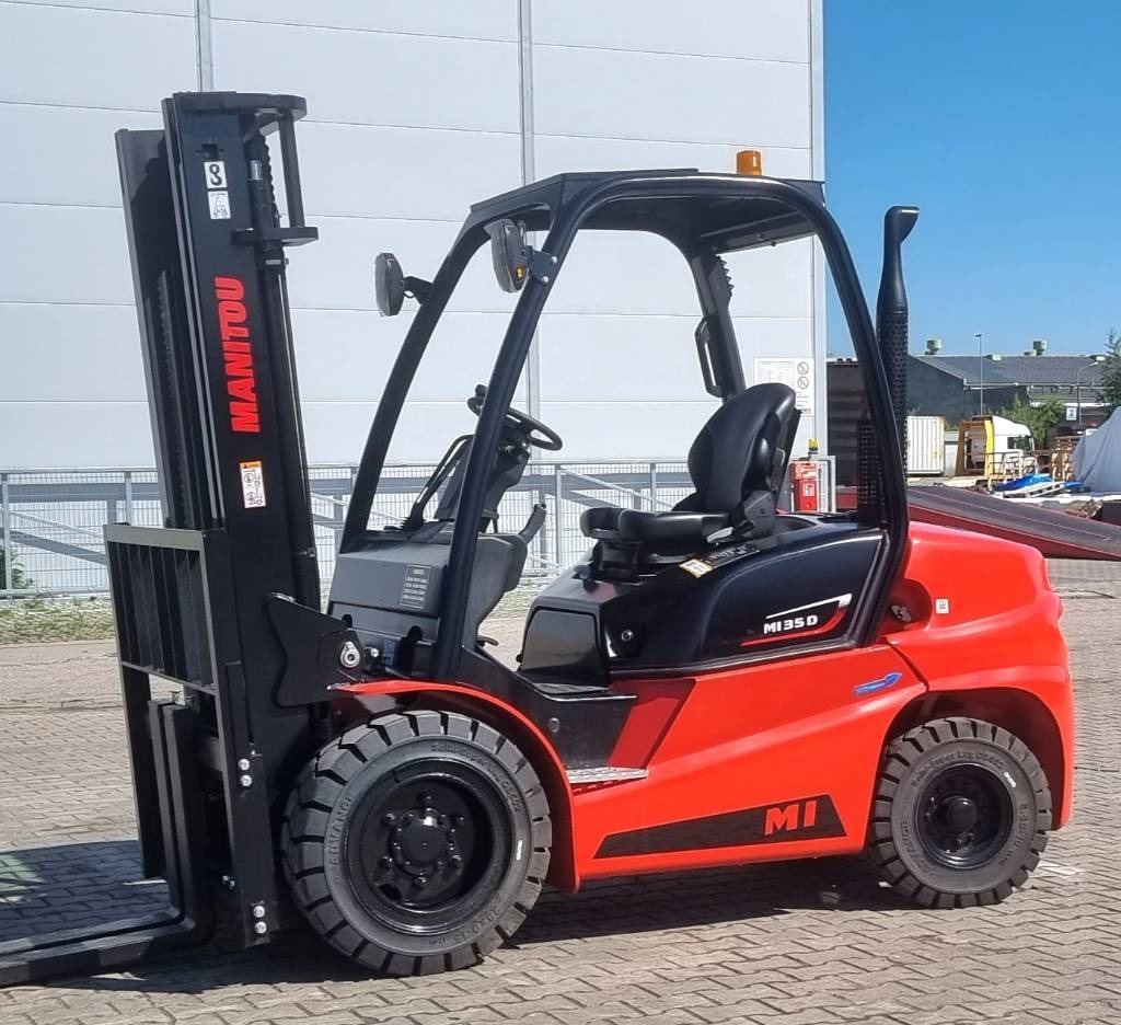Manitou MI 35 D UNUSED - Dieselstapler: das Bild 4 Manitou MI 35 D UNUSED - Dieselstapler: das Bild 4