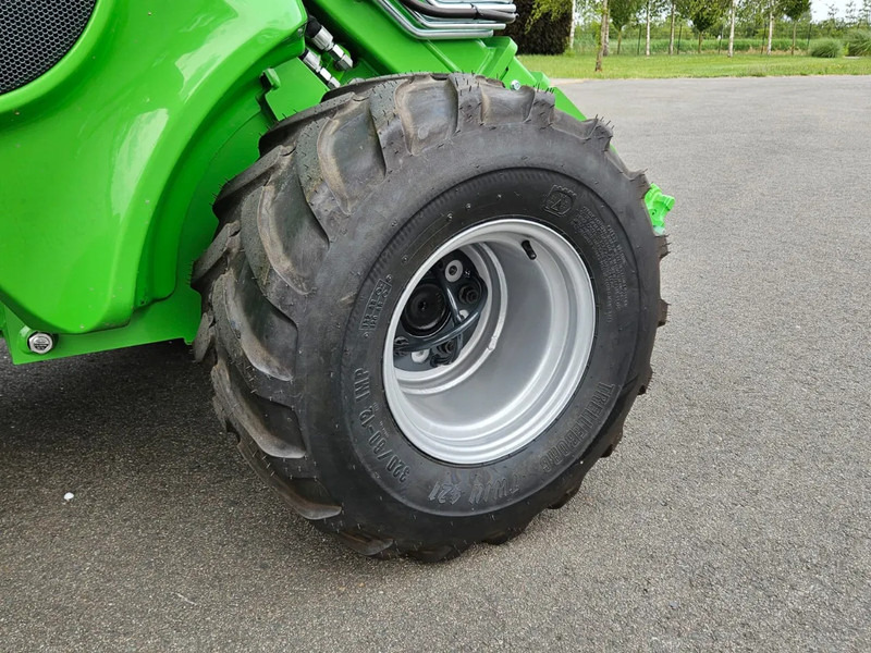Deltalader Avant 735i TDL + mini-shovel: das Bild 15