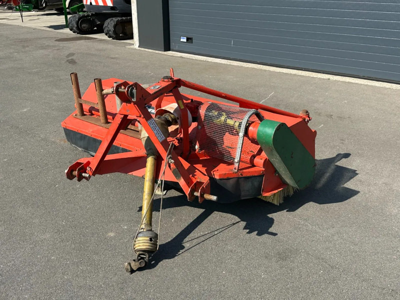 Holeras A220 V veegmachine - Kehrsaugmaschine: das Bild 4 Holeras A220 V veegmachine - Kehrsaugmaschine: das Bild 4