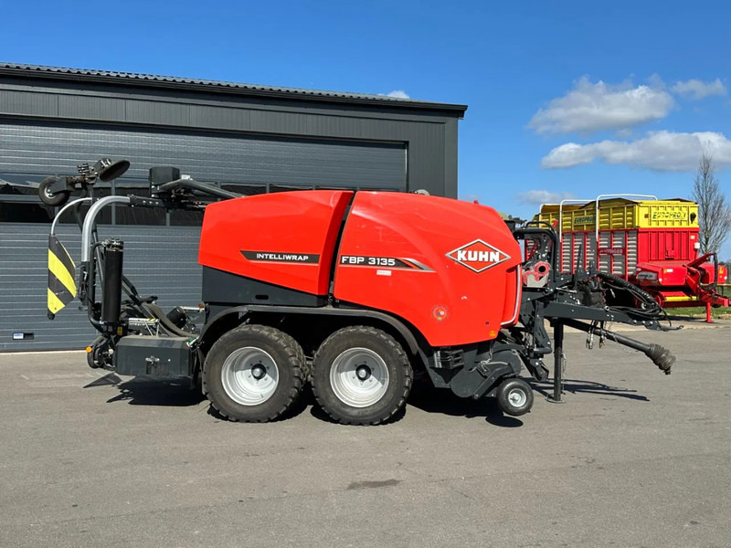 Kuhn FPB 3135 - Landmaschine: das Bild 2 Kuhn FPB 3135 - Landmaschine: das Bild 2