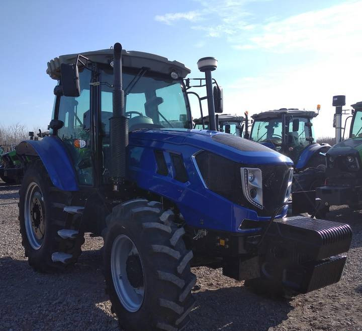 NEW 4x4 Tractor 130 HP MAXUS Warranty up to 10 YEARS НОВИЙ Трактор 4x4 130 К.с. MAXUS Гарантія до 10 РОКІВ NOWY Ciągnik 4x4 130 KM MAXUS Gwarancja do 10 LAT - Traktor: das Bild 2 NEW 4x4 Tractor 130 HP MAXUS Warranty up to 10 YEARS НОВИЙ Трактор 4x4 130 К.с. MAXUS Гарантія до 10 РОКІВ NOWY Ciągnik 4x4 130 KM MAXUS Gwarancja do 10 LAT - Traktor: das Bild 2
