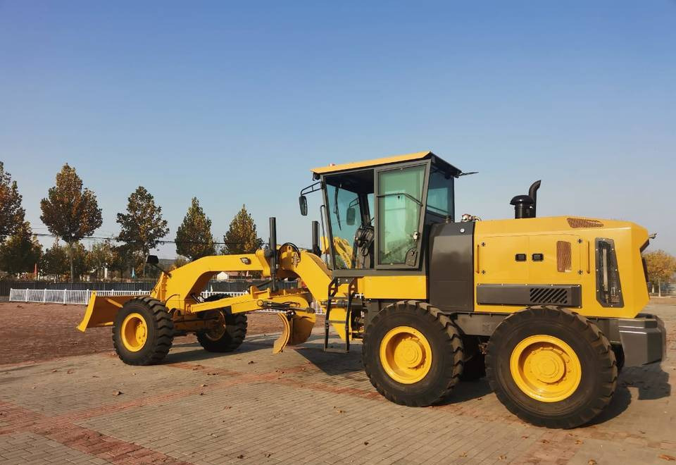 NEW MAXUS Cummins Road Grader Warranty up to 10 Years НОВА дорожня рівнялка MAXUS Cummins Гарантія до 10 Років NOWA równiarka drogowa MAXUS Cummins Gwarancja do 10 LAT - Grader: das Bild 5 NEW MAXUS Cummins Road Grader Warranty up to 10 Years НОВА дорожня рівнялка MAXUS Cummins Гарантія до 10 Років NOWA równiarka drogowa MAXUS Cummins Gwarancja do 10 LAT - Grader: das Bild 5