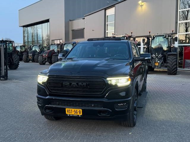 Dodge Ram 1500 Limited - PKW: das Bild 5 Dodge Ram 1500 Limited - PKW: das Bild 5