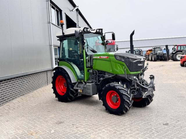 Fendt 211v Gen3 Profi Plus, 2024, 366 uur! - Traktor: das Bild 2 Fendt 211v Gen3 Profi Plus, 2024, 366 uur! - Traktor: das Bild 2