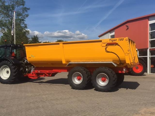 Jako Tiger 180 Landbouwkipper, Kiepwagen - Landwirtschaftlicher Kipper: das Bild 2 Jako Tiger 180 Landbouwkipper, Kiepwagen - Landwirtschaftlicher Kipper: das Bild 2