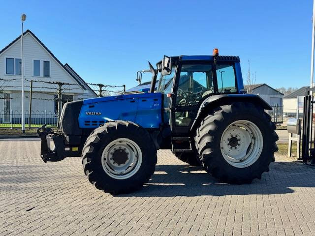 Valtra 8550 Hitech! - Traktor: das Bild 3 Valtra 8550 Hitech! - Traktor: das Bild 3