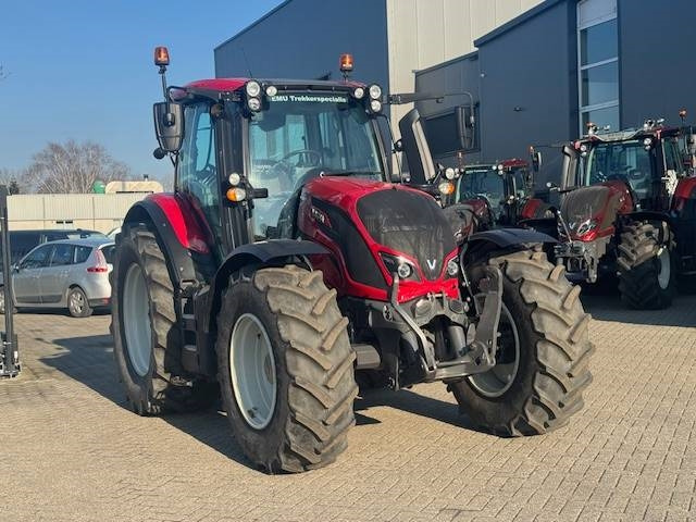 Valtra N134 Hitech - Traktor: das Bild 3 Valtra N134 Hitech - Traktor: das Bild 3