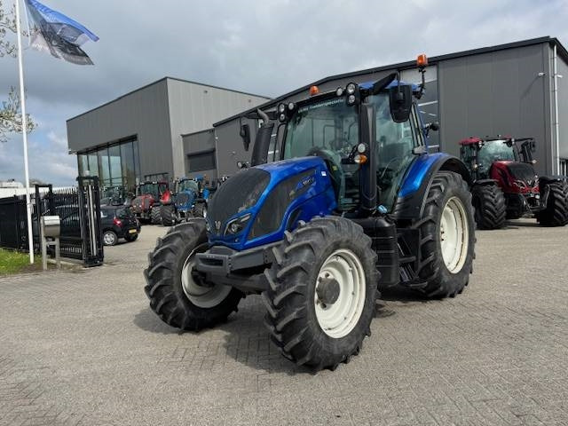 Valtra N134 Versu Smart Touch, GPS - Traktor: das Bild 5 Valtra N134 Versu Smart Touch, GPS - Traktor: das Bild 5