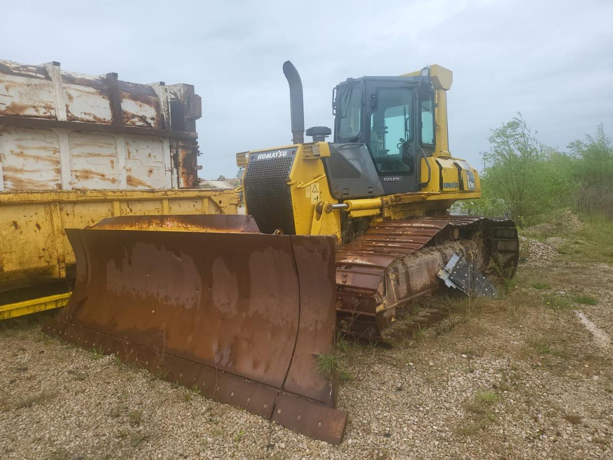 Komatsu D61PX-15 - Bulldozer: das Bild 1 Komatsu D61PX-15 - Bulldozer: das Bild 1