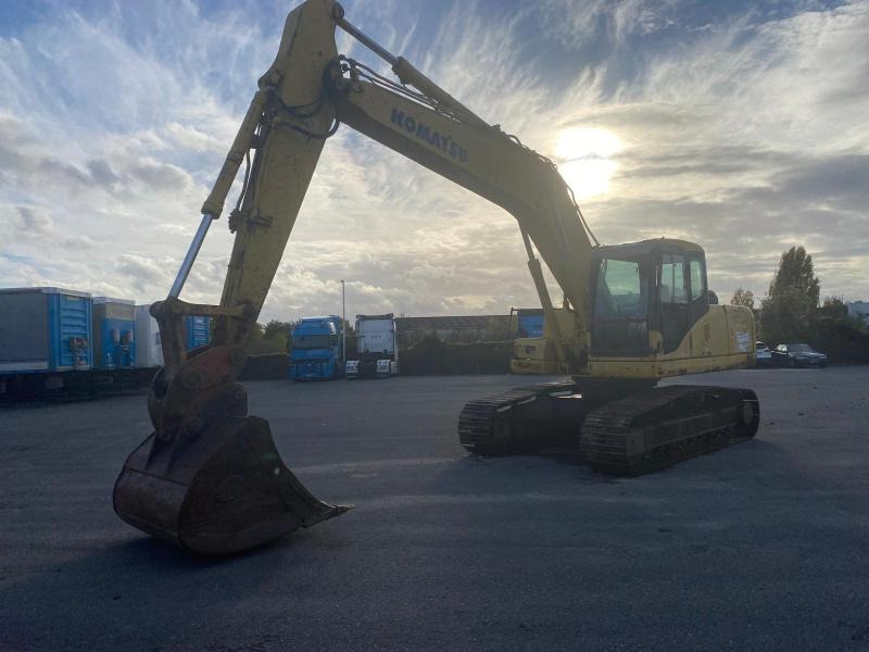 Komatsu PC210NLC-7 - Kettenbagger: das Bild 4 Komatsu PC210NLC-7 - Kettenbagger: das Bild 4