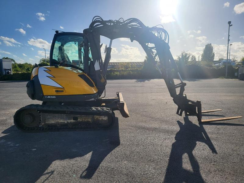 Mecalac 6 MCR - Minibagger: das Bild 4 Mecalac 6 MCR - Minibagger: das Bild 4