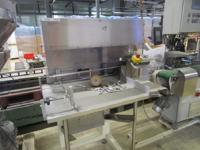 DECKEL ETIKETTIER ANLAGE (Zweckform mit Schleuter Etiketenspender) - Verpackungsmaschine: das Bild 2 DECKEL ETIKETTIER ANLAGE (Zweckform mit Schleuter Etiketenspender) - Verpackungsmaschine: das Bild 2