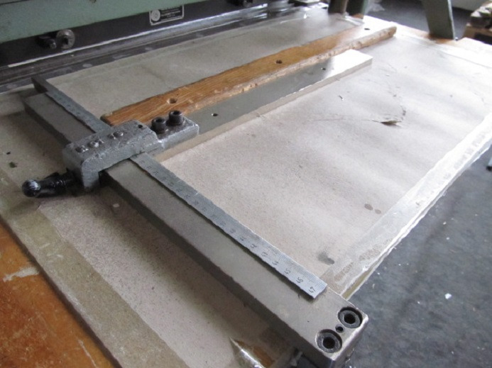 ELEKTRISCHE PERFORIERMASCHINE W. KROLL & CO. KG. - Druckmaschine: das Bild 4 ELEKTRISCHE PERFORIERMASCHINE W. KROLL & CO. KG. - Druckmaschine: das Bild 4