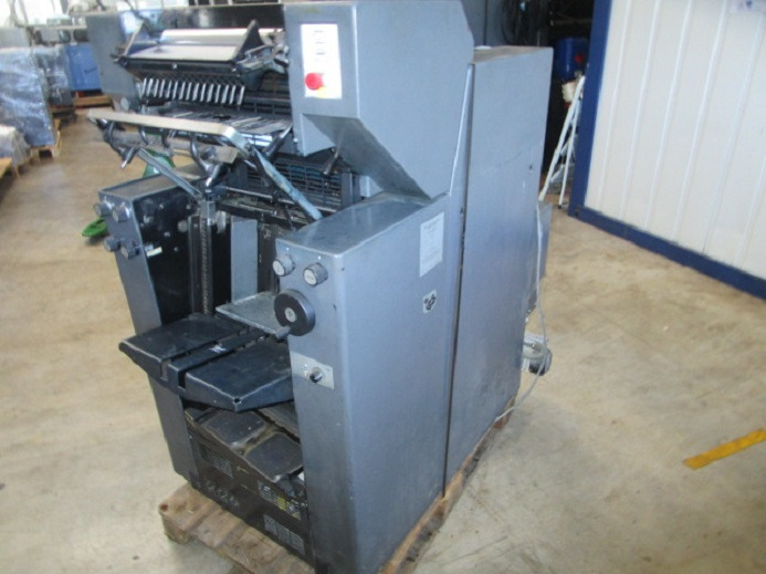 HB QUICKMASTER 46-2 ALS ERSATZTEILTRÄGER - Offsetdruckmaschine: das Bild 2 HB QUICKMASTER 46-2 ALS ERSATZTEILTRÄGER - Offsetdruckmaschine: das Bild 2