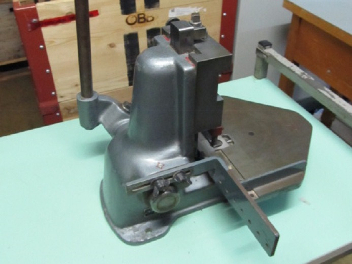 LOCHER W. BENTELI & CO. - Druckmaschine: das Bild 2 LOCHER W. BENTELI & CO. - Druckmaschine: das Bild 2