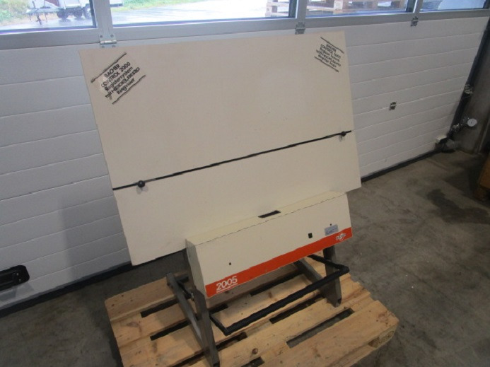 PLATTENSTANZE BACHER 2005.01 - Druckmaschine: das Bild 3 PLATTENSTANZE BACHER 2005.01 - Druckmaschine: das Bild 3