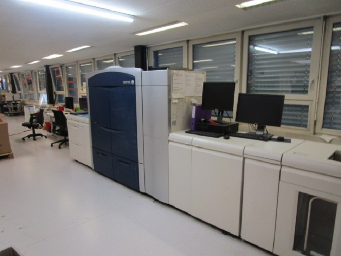 XEROX COLORPRESS 1000 / Colour 1000 mit Freeflow Printserver und Clear Toner - Druckmaschine: das Bild 3 XEROX COLORPRESS 1000 / Colour 1000 mit Freeflow Printserver und Clear Toner - Druckmaschine: das Bild 3