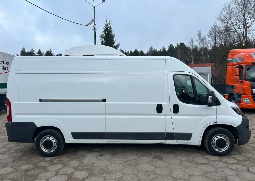 Peugeot BOXER CHŁODNIA MROŹNIA LEKI ISBERG GRUAU 3 KOMORY / 2 SZTUKI !! - Kühltransporter: das Bild 5 Peugeot BOXER CHŁODNIA MROŹNIA LEKI ISBERG GRUAU 3 KOMORY / 2 SZTUKI !! - Kühltransporter: das Bild 5