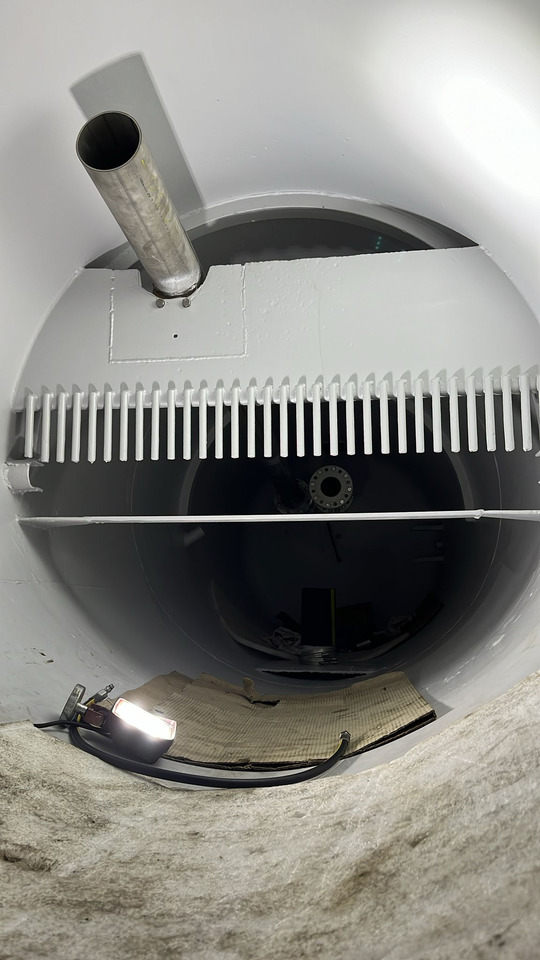 Saug-/ Spülfahrzeug DAF VacuDrain 1127: das Bild 6