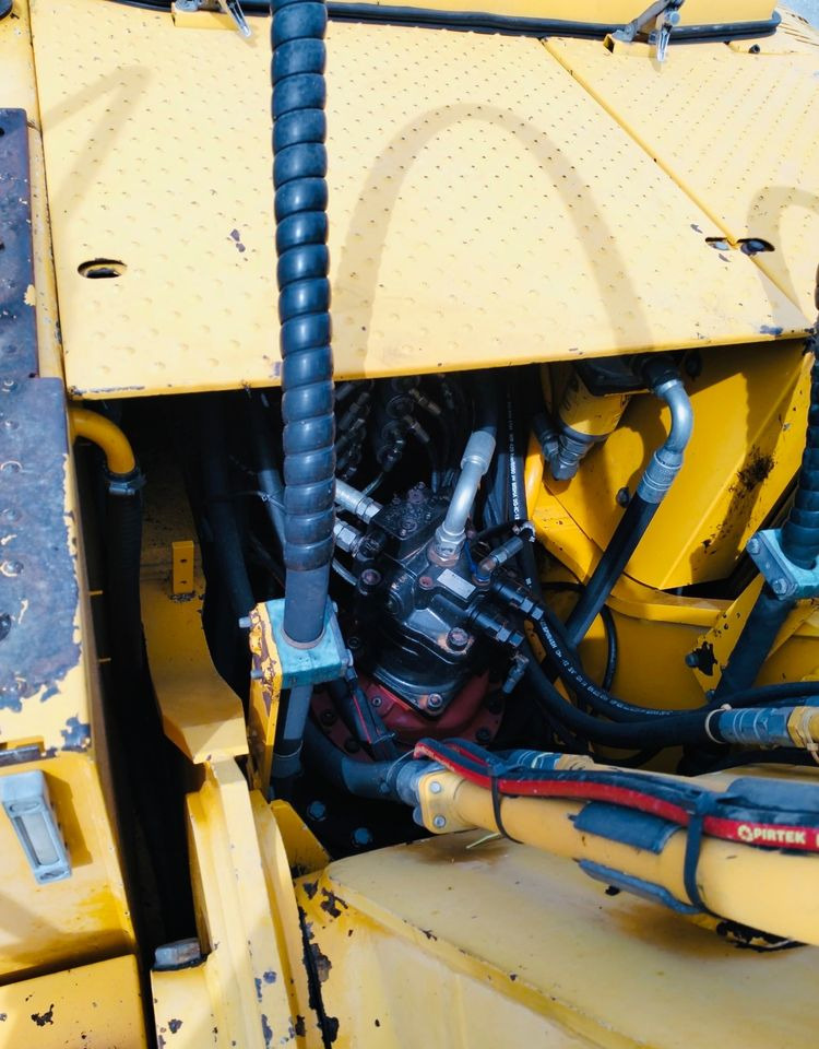 JCB JS 220 LC+ - Kettenbagger: das Bild 5 JCB JS 220 LC+ - Kettenbagger: das Bild 5