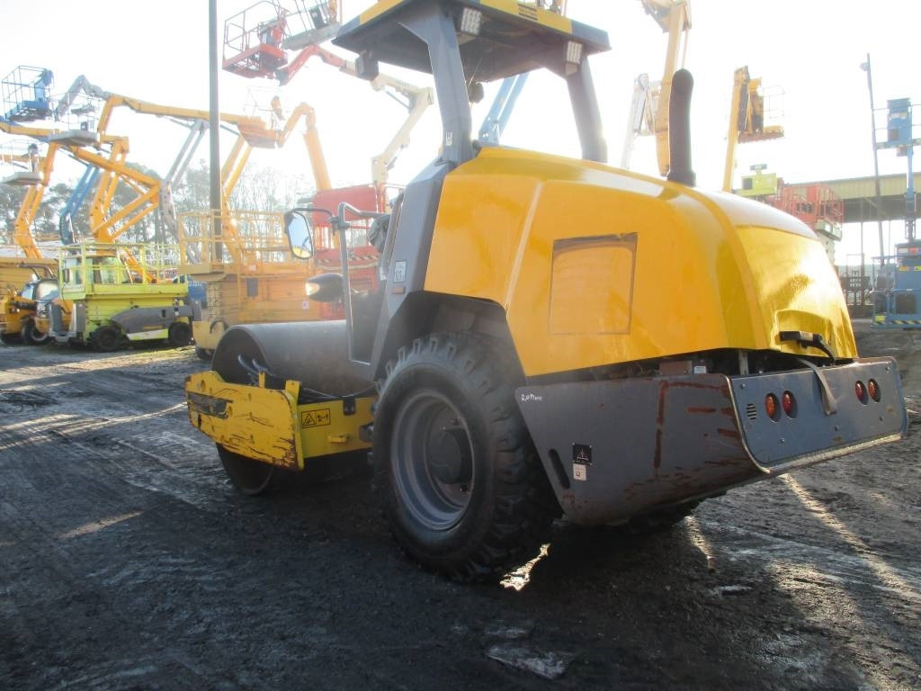 Dynapac CA 1300 - Walzenzug: das Bild 4 Dynapac CA 1300 - Walzenzug: das Bild 4