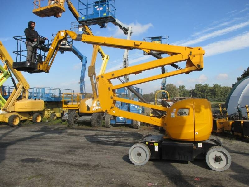 Manitou 170 AETJ - Gelenkarmbühne: das Bild 1 Manitou 170 AETJ - Gelenkarmbühne: das Bild 1