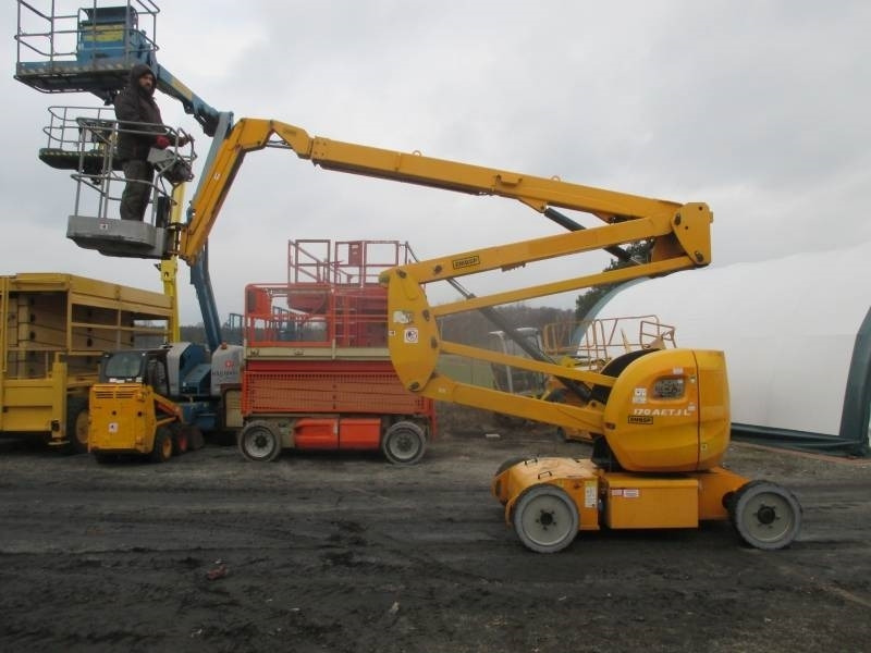 Manitou 170AETJ - Gelenkarmbühne: das Bild 1 Manitou 170AETJ - Gelenkarmbühne: das Bild 1