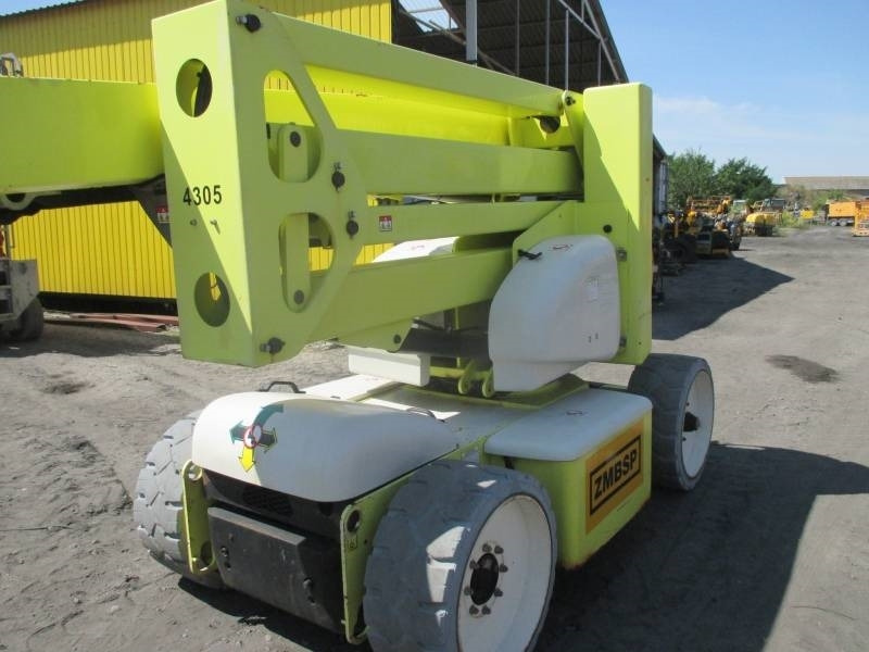 Niftylift HR 15 N D E - Gelenkarmbühne: das Bild 5 Niftylift HR 15 N D E - Gelenkarmbühne: das Bild 5
