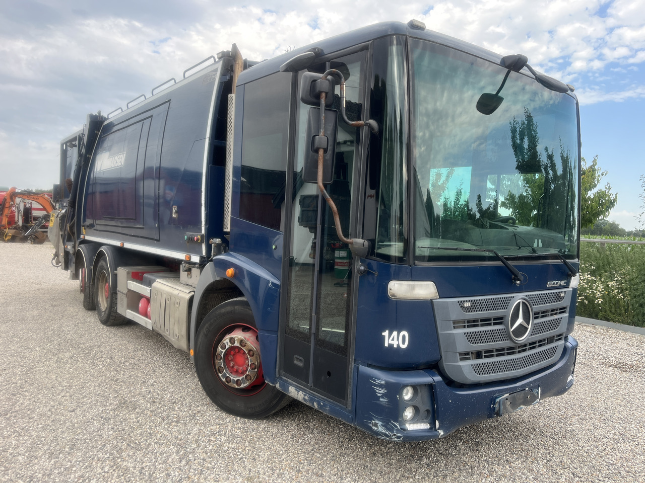 MERCEDES-BENZ Econic 2630 2 camper NTM - Müllwagen: das Bild 1 MERCEDES-BENZ Econic 2630 2 camper NTM - Müllwagen: das Bild 1