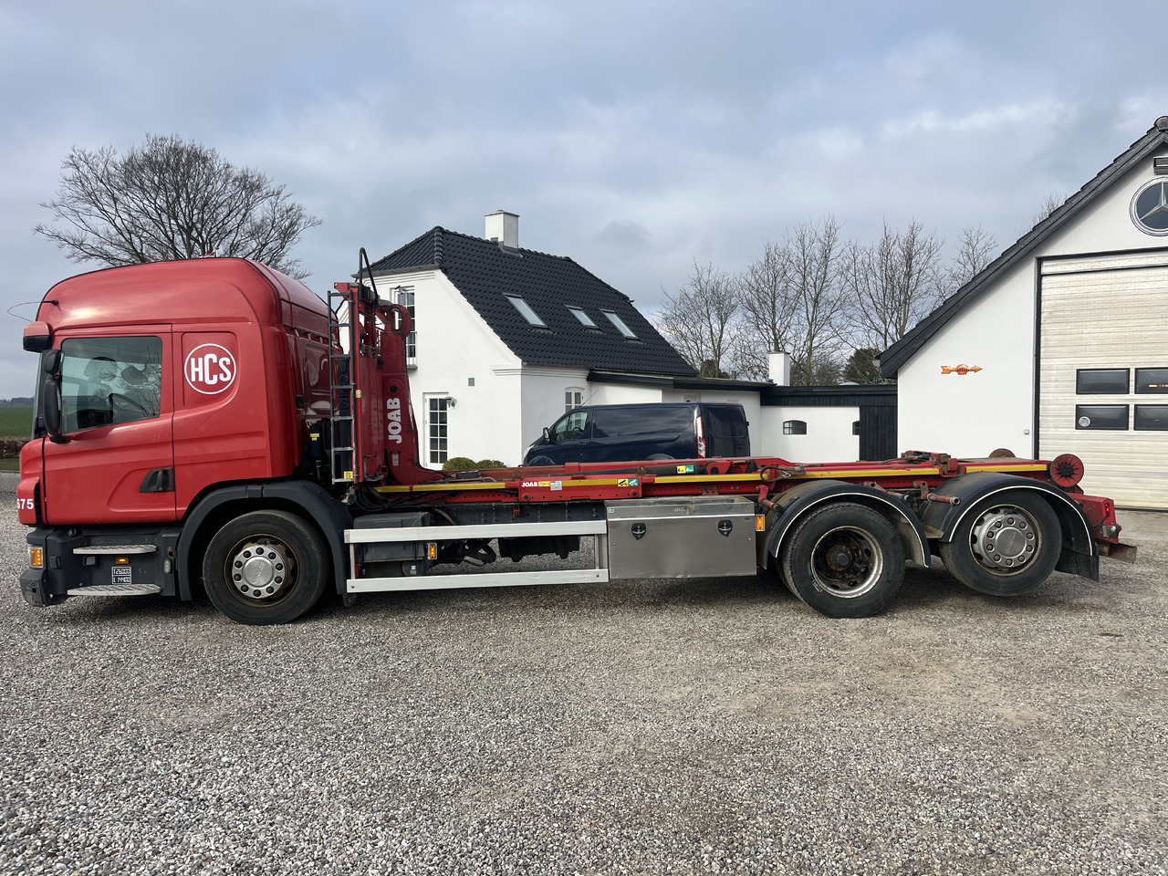 Scania P320 - Abrollkipper: das Bild 1 Scania P320 - Abrollkipper: das Bild 1