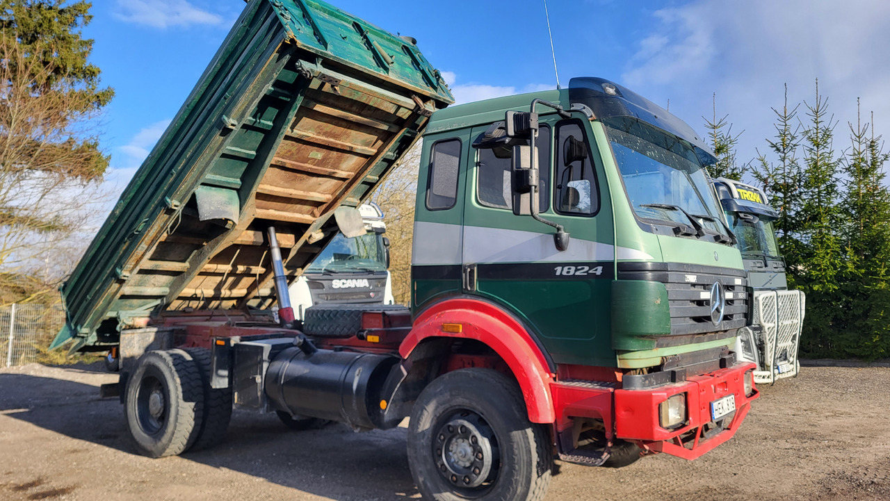 MB 1824 4X4 MB 1/84 4X4 - Kipper: das Bild 2 MB 1824 4X4 MB 1/84 4X4 - Kipper: das Bild 2