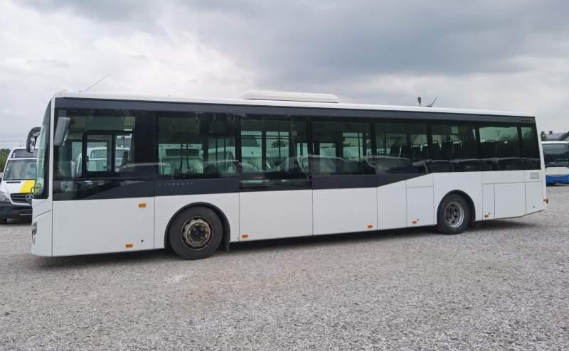 Iveco Crossway LE 12m EURO 6 manual 44+51 - Linienbus: das Bild 4 Iveco Crossway LE 12m EURO 6 manual 44+51 - Linienbus: das Bild 4