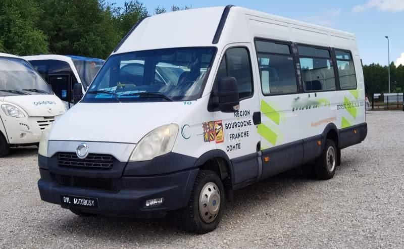 Iveco Daily 23 miejsca, KLIMA, WEBASTO - Überlandbus: das Bild 2 Iveco Daily 23 miejsca, KLIMA, WEBASTO - Überlandbus: das Bild 2