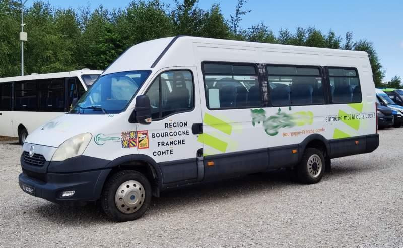 Iveco Daily 23 miejsca, KLIMA, WEBASTO - Überlandbus: das Bild 3 Iveco Daily 23 miejsca, KLIMA, WEBASTO - Überlandbus: das Bild 3