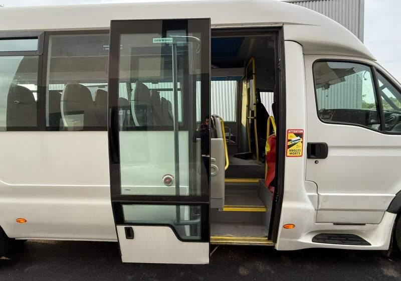Iveco Daily DURISOTTI / 28miejsc - Überlandbus: das Bild 4 Iveco Daily DURISOTTI / 28miejsc - Überlandbus: das Bild 4