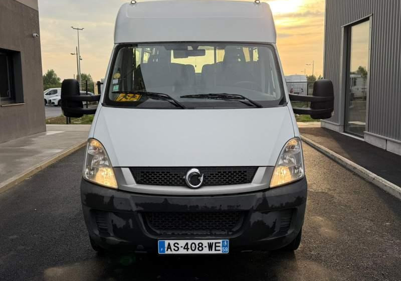 Iveco Daily DURISOTTI / 28miejsc - Überlandbus: das Bild 2 Iveco Daily DURISOTTI / 28miejsc - Überlandbus: das Bild 2