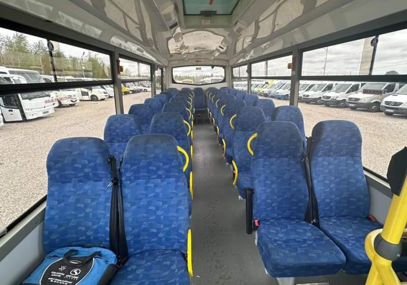 Iveco Kapena 2013 *Euro 5* Daily, Wing - Kleinbus, Personentransporter: das Bild 3 Iveco Kapena 2013 *Euro 5* Daily, Wing - Kleinbus, Personentransporter: das Bild 3