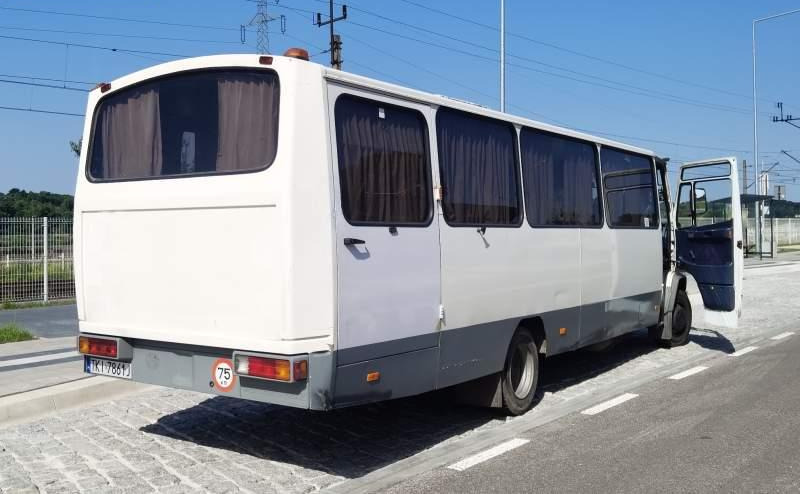 Mercedes-Benz Vario 814D 38+12 - Überlandbus: das Bild 4 Mercedes-Benz Vario 814D 38+12 - Überlandbus: das Bild 4