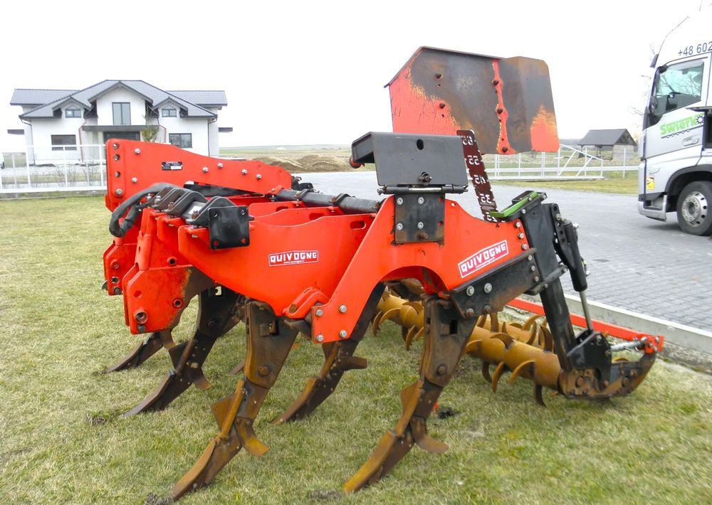 Inny Quivogne 3 metry Głębosz 2014 Rok , Stan Idealny - Technik für Bodenbearbeitung: das Bild 1 Inny Quivogne 3 metry Głębosz 2014 Rok , Stan Idealny - Technik für Bodenbearbeitung: das Bild 1