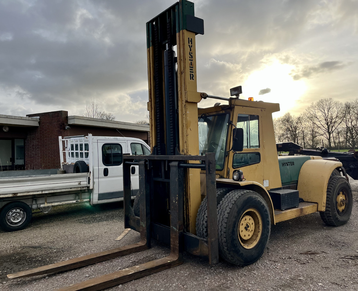 Hyster H350B - Dieselstapler: das Bild 2 Hyster H350B - Dieselstapler: das Bild 2