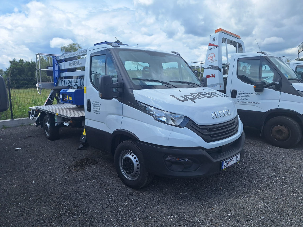IVECO DAILY 35S144 - LKW mit Arbeitsbühne: das Bild 3 IVECO DAILY 35S144 - LKW mit Arbeitsbühne: das Bild 3