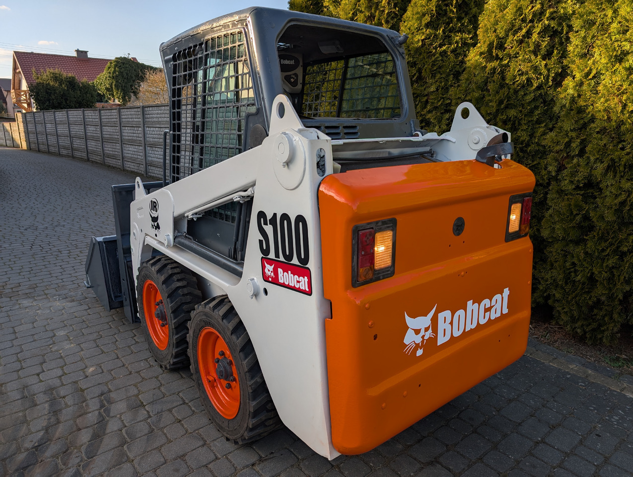 BOBCAT S100 - Kompaktlader: das Bild 2 BOBCAT S100 - Kompaktlader: das Bild 2