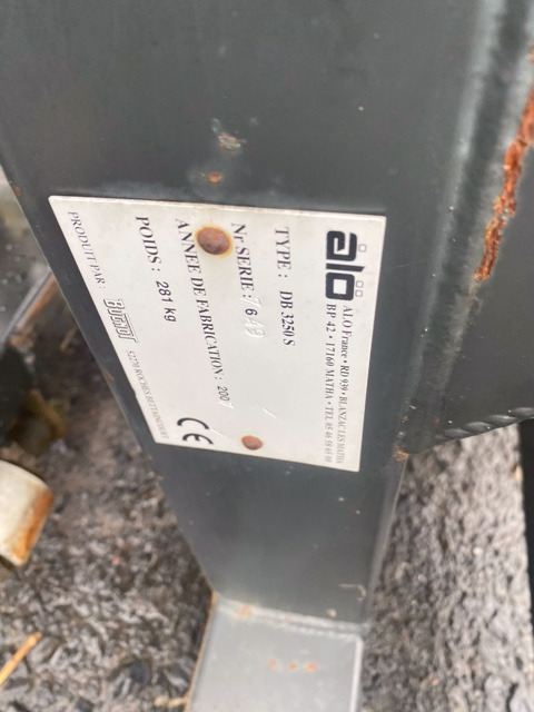 ALO DBS 3250 - Klammergeräte für Traktor: das Bild 2 ALO DBS 3250 - Klammergeräte für Traktor: das Bild 2