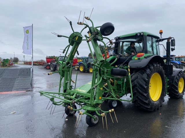 KRONE KW6.72 - Heuwender/ Wenderechen: das Bild 5 KRONE KW6.72 - Heuwender/ Wenderechen: das Bild 5