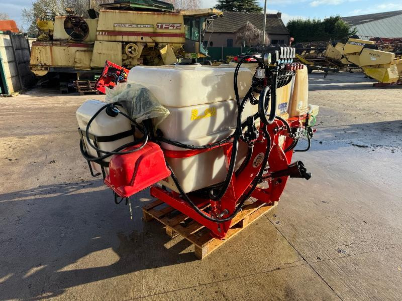 KUHN OPTIS P600 - Anbauspritze: das Bild 3 KUHN OPTIS P600 - Anbauspritze: das Bild 3