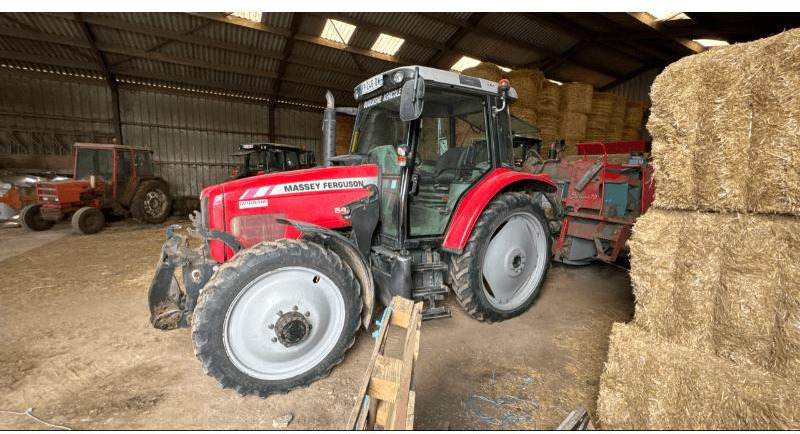 MASSEY-FERGUSON 5460 - Traktor: das Bild 4 MASSEY-FERGUSON 5460 - Traktor: das Bild 4