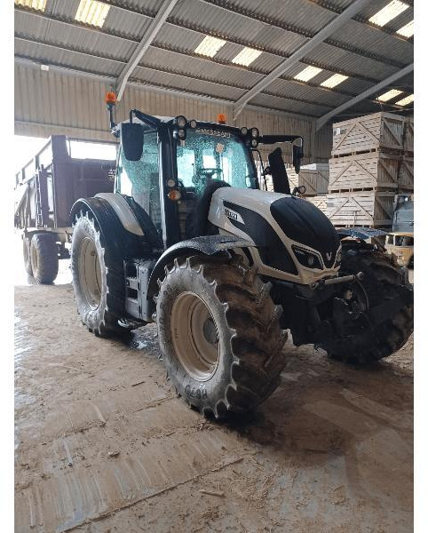 VALTRA N174 DIRECT - Traktor: das Bild 2 VALTRA N174 DIRECT - Traktor: das Bild 2
