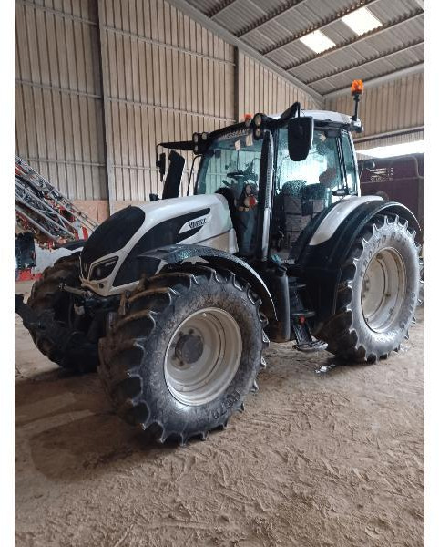 VALTRA N174 DIRECT - Traktor: das Bild 1 VALTRA N174 DIRECT - Traktor: das Bild 1