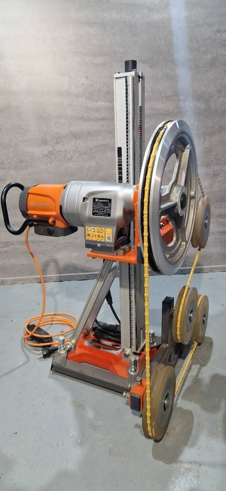Husqvarna KS 40E - Werkzeug/ Gerät: das Bild 2 Husqvarna KS 40E - Werkzeug/ Gerät: das Bild 2